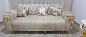 السلام عليكم طقم كنب مكون من 9 مقاعد