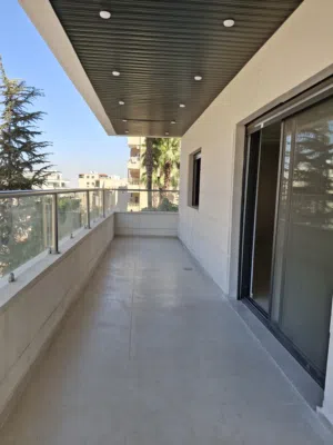 في أرقى مناطق الجاردنز 142م مطلة