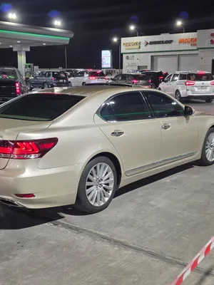 لكزس LS 460 L