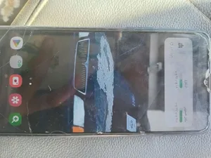 جهاز A20s للبيع مستعمله 6 شهورة بس مكان طريق مطار مشروع الهضبة رقمي واتساب فقط سعره