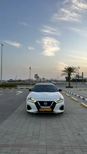 Used Nissan Maxima in Al Dakhiliya