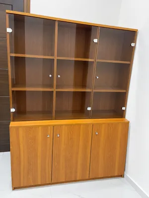 Bookcase Cabinet Wardrobe Negotiable Quick Sale خزانة كتب ومكتبة   للبيع السريع قابلة للتفاوض