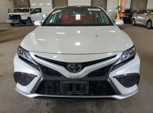 Used Toyota Camry in Muscat