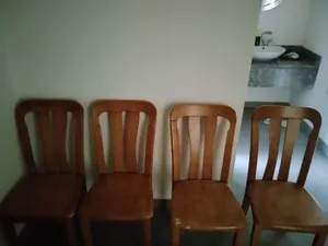 اربع كراسي لا قوة الا بالله