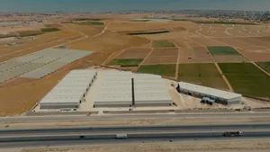 هناجر مستودعات للايجار تنفيذ في ممر عمان التنموي شارع الميه القسطل اطلب المساحه والموقع والغايه