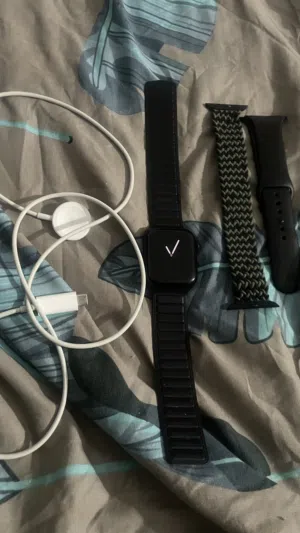 Apple Watch Series 7  45 GPS Cellular