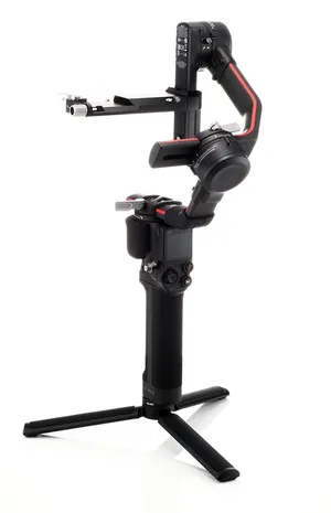 DJI RS 4 Pro Professional Camera Gimbal