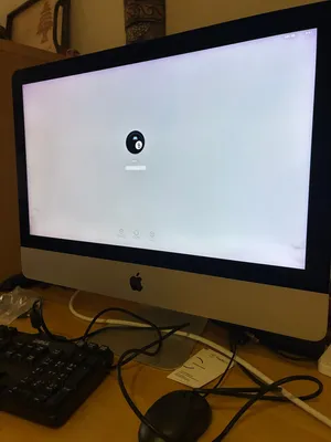 Apple iMac Retina 4K - 2017 model - 3.4GHz i5 for sale BARELY USED