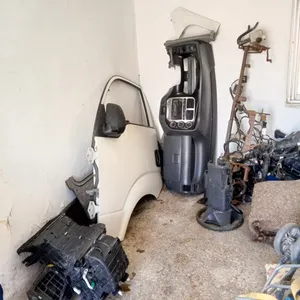 هيكل بنجو 3 تابلو مع جزلته زائد كت الدفايه مع الثلاجه زائد باب شمال كامل معدل مرايه زائد فصالات
