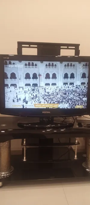 شاشة تلفزيون ميسترال 32 انش LCD مع مشغل DVD مدمج