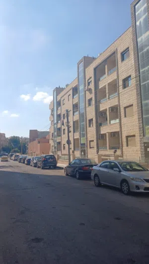 شقة مميزة مفروشة للايجار شارع الجامعة الاردنية