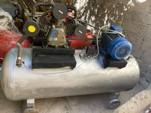 كومبريسر ثلاثه فاز خمسمائة لتر