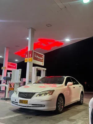لكزس اي اس 350 بانوراما بحالة ممتازه