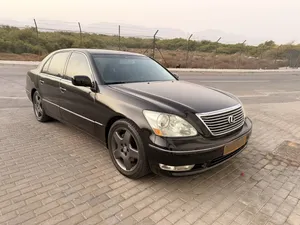 لكزس ال اس 430 موديل 2004 نظيف صيانة مستمره