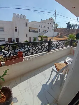 شقه طابقيه للايجار - طبربور (ابو عليا)