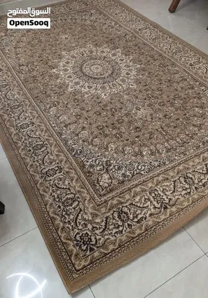 سجاد عجمي خامة ثقيلة بسعر مغري بحجم كبير وصغير