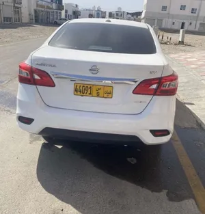 سنترا تعال فحص واحكم بنفسك السياره ما عليها كلام صراحه ونظيفه جدا