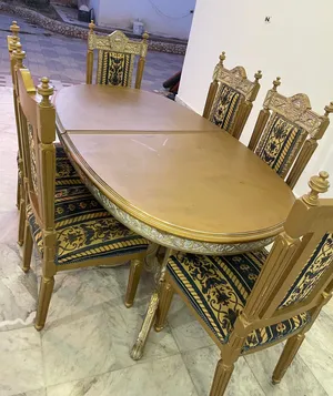 طاولة اكل دمياطيه
