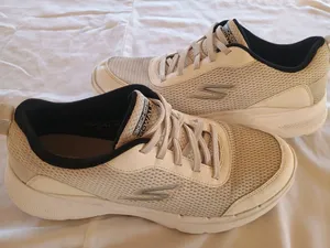 Size 42  Skechers GOwalk 6 – Avalo 2.0 حذاء مشي رجالي خفيف ومريح  Original Made in Vietnam