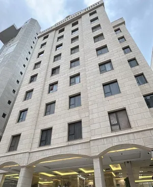 شقة للايجار بميدان حولي مفروش و غير مفروش
