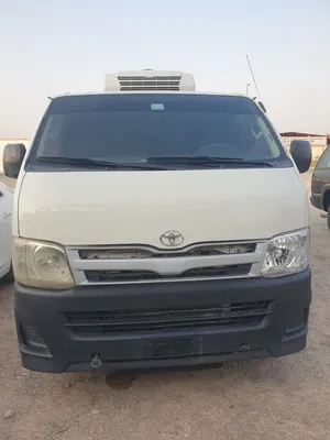 Toyota Hiace Chiller van 2013