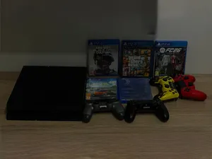 PlayStation 4 1TB IN GOOD CONDITION