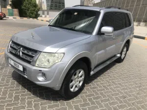 Mitsubishi Pajero V6 Full Option GCC 2013 –  باجيرو فل أوبشن خليجي
