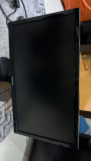 24 Samsung monitors for sale  in Jeddah