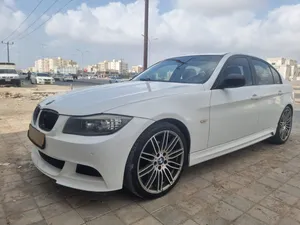BMW 320 Model 2010 Excellent Condition