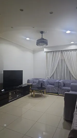 للبيع شقة مفروشة بالكامل في قلالي