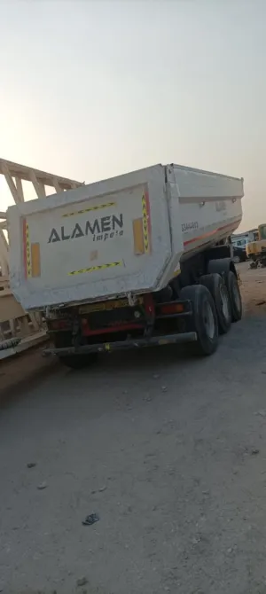 صندوق قلاب ثلاث محاور نفاخ