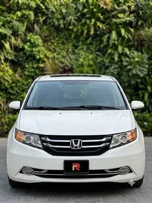 HONDA ODYSSEY Touring — FULL OPTION  For sale