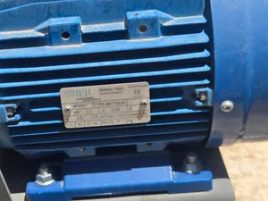 تورباين ايطالي 3 حصان 1 فاز حالة ممتازة للبيع SMEM Turbine 3HP Mistral