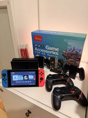 Complete Nintendo Switch V2 Bundle  4 Games + 4 Controllers + Case