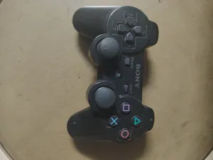 جهازين تحكم Playstation 3 لون اسود و شفاف نظافه جداً من غير اسلاك