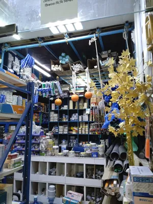 Running Technical Service Shop for Sale