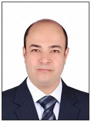 معلم قرآن كريم ولغة عربية