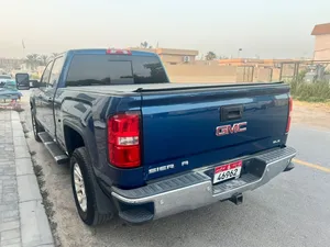 GMC Sierra