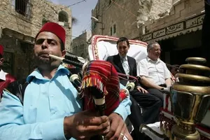 اول فرقة في مدينة الخليل... فرقة طل القمر