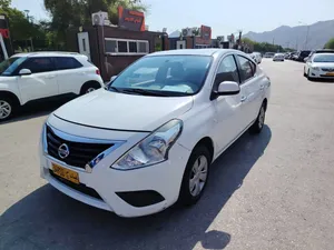 Nissan sunny 2015