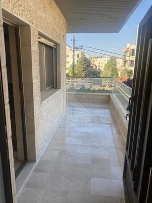 شقة مميزة للايجار في دير غبار