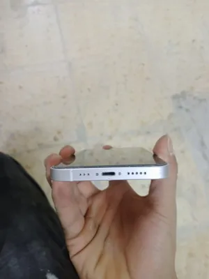 تلفون ايفون 12