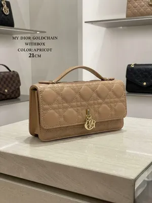 ladies bags available for sale at reasonable prices with sealed box.Different types of bags availabl