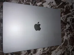 Apple MacBook Air M4 13-inch (2025) Silver 16GB RAM 256GB SSD