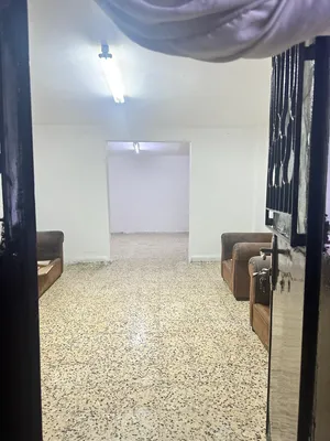 شقة للإيجار حي الرشيد مقابل التربية قرب مسجد النور