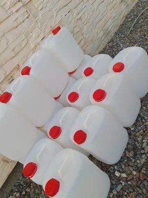 بويات أو دبات ل شكات ليريور أو لجيذر ويصلح  لمربي دجاج