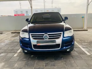URGENT SALE Volkswagen Touareg فولكس فاجن طوارق — Must Sell Before 31 October للبيع العاجل قب