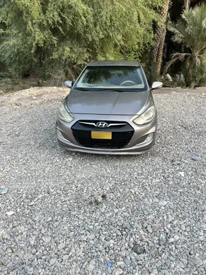 Used Hyundai Accent in Al Dakhiliya