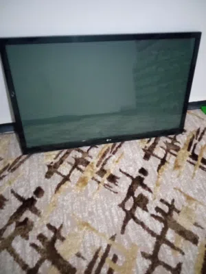 شاشة سامسنج 43