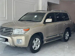 Used Toyota Land Cruiser in Al Ain